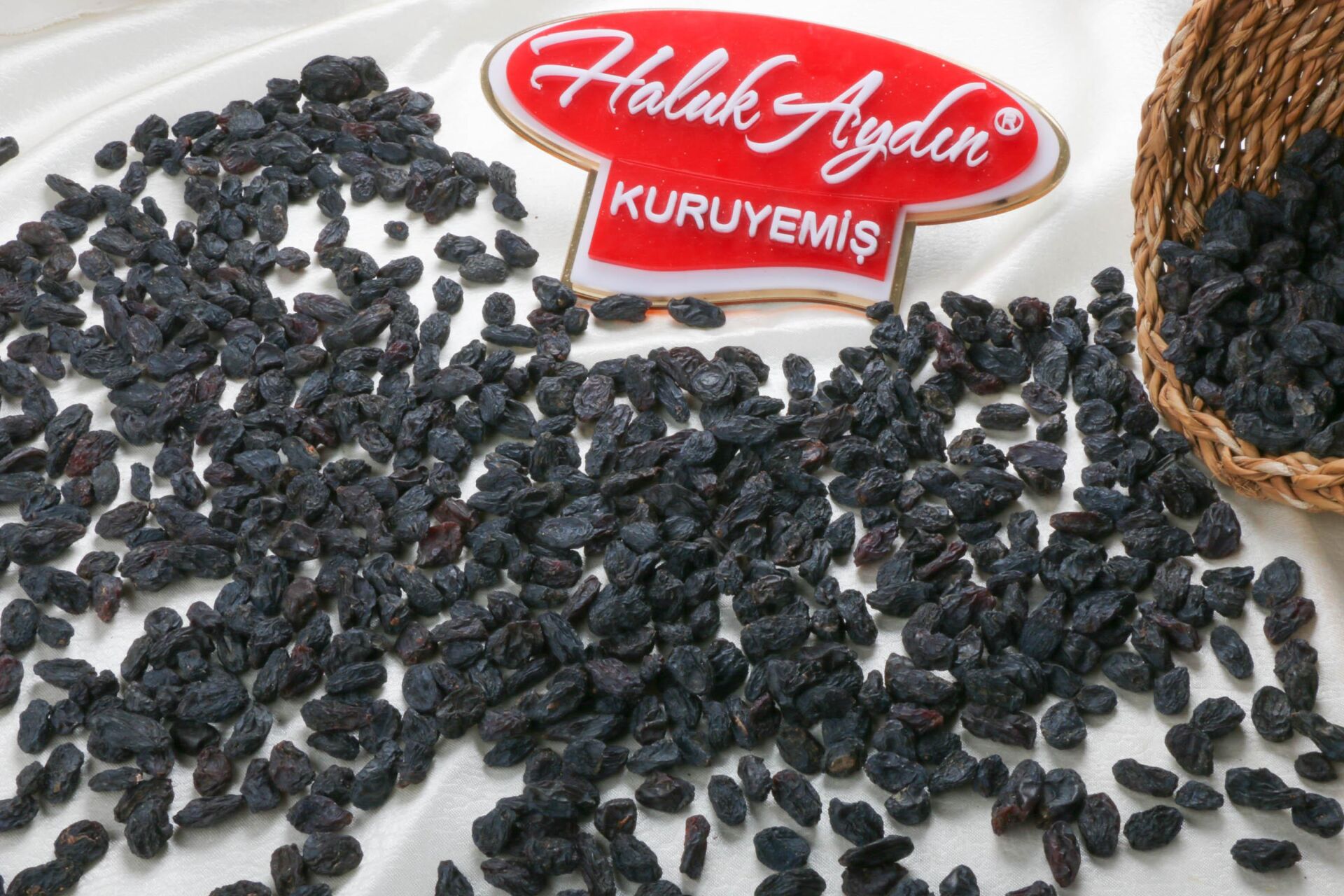 Haluk Aydın Kuruyemiş Siyah Çekirdeksiz Üzüm 1 KG