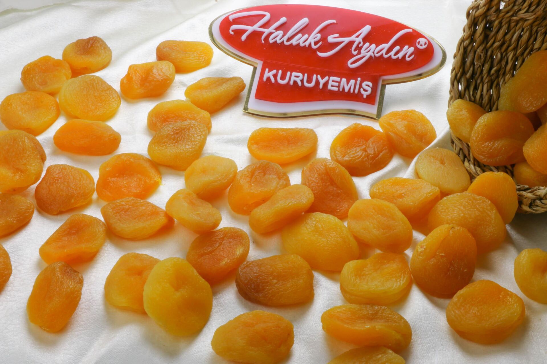 Haluk Aydın Kuruyemiş Jumbo Sarı Kayısı 1 KG