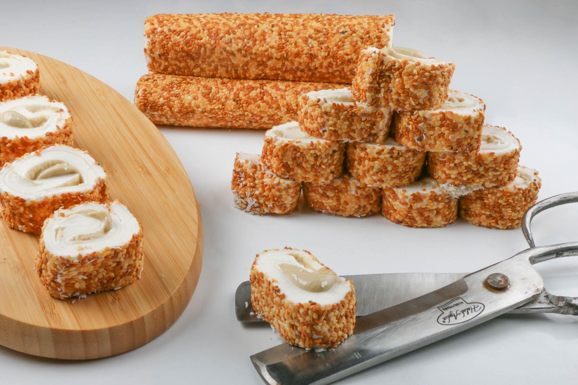 Haluk Aydın Nuts Sultan Tahini Sesame Turkish Delight 700 Gr